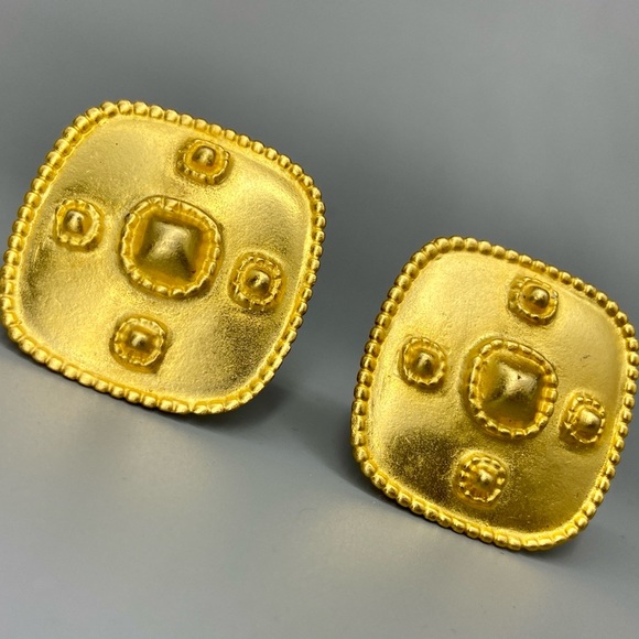 Vintage Byzantine Big & Gold Square Earrings - Picture 13 of 16
